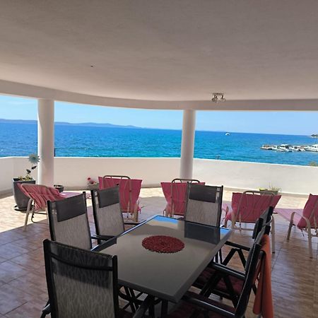 Villa Magia Sul Mare 돈제페트레케인 외부 사진
