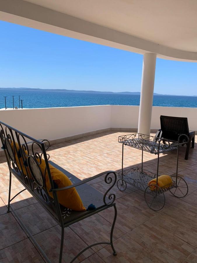 Villa Magia Sul Mare 돈제페트레케인 외부 사진