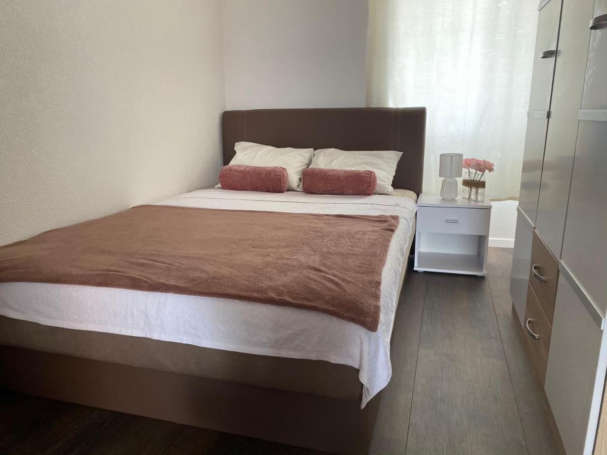 Villa Magia Sul Mare 돈제페트레케인 외부 사진