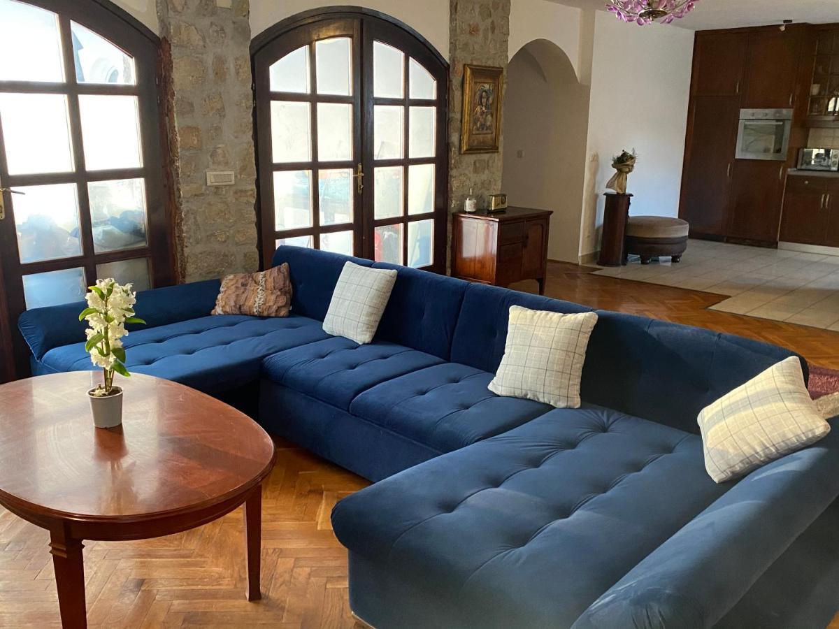 Villa Magia Sul Mare 돈제페트레케인 외부 사진