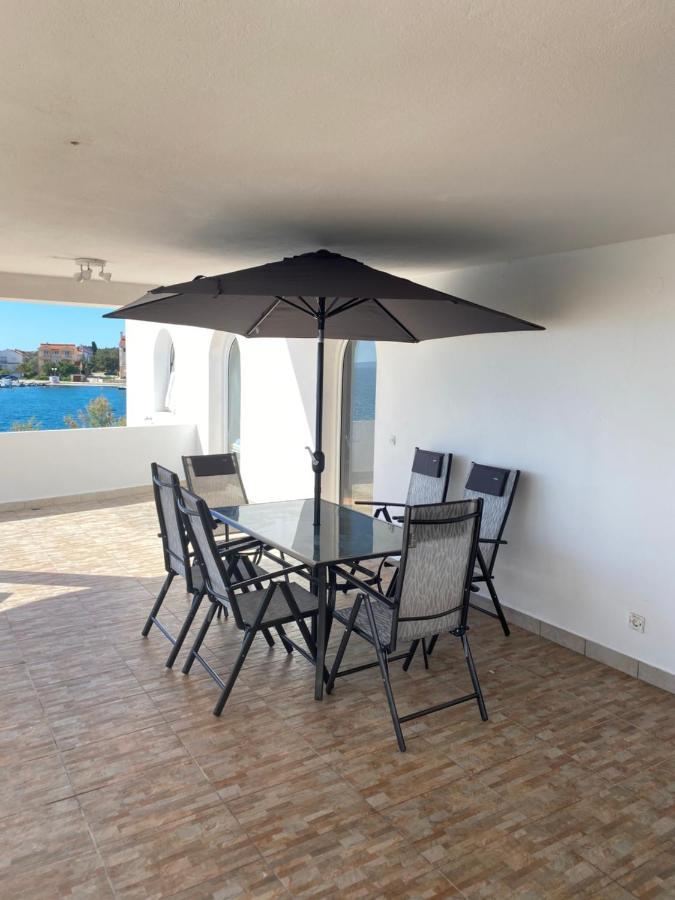 Villa Magia Sul Mare 돈제페트레케인 외부 사진