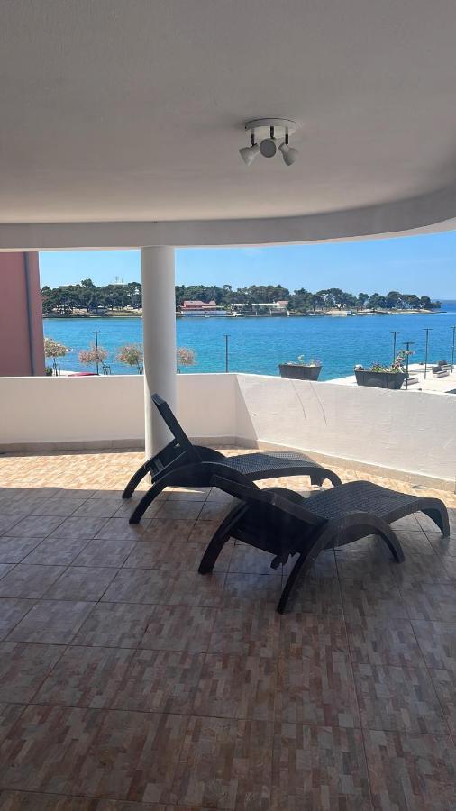 Villa Magia Sul Mare 돈제페트레케인 외부 사진