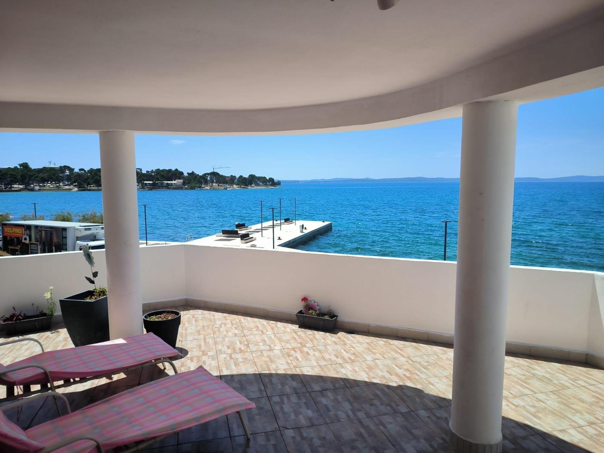 Villa Magia Sul Mare 돈제페트레케인 외부 사진